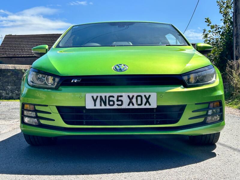 VOLKSWAGEN SCIROCCO 2.0 TDI BlueMotion Tech R-Line