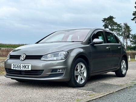 VOLKSWAGEN GOLF 2.0 TDI BlueMotion Tech Match Edition